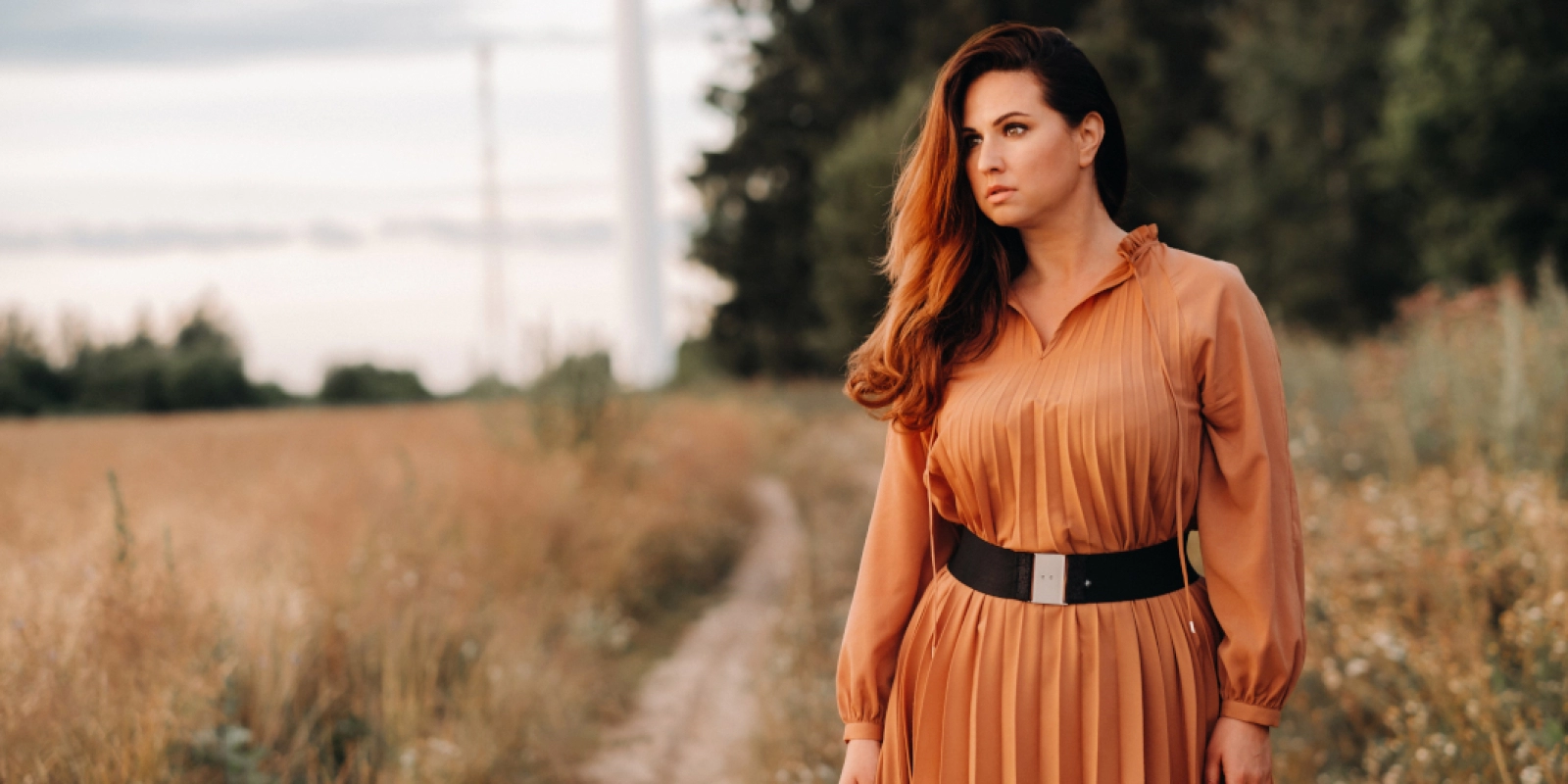 Ghidul culorilor: Descoperă nuanțele care îți complimentează silueta