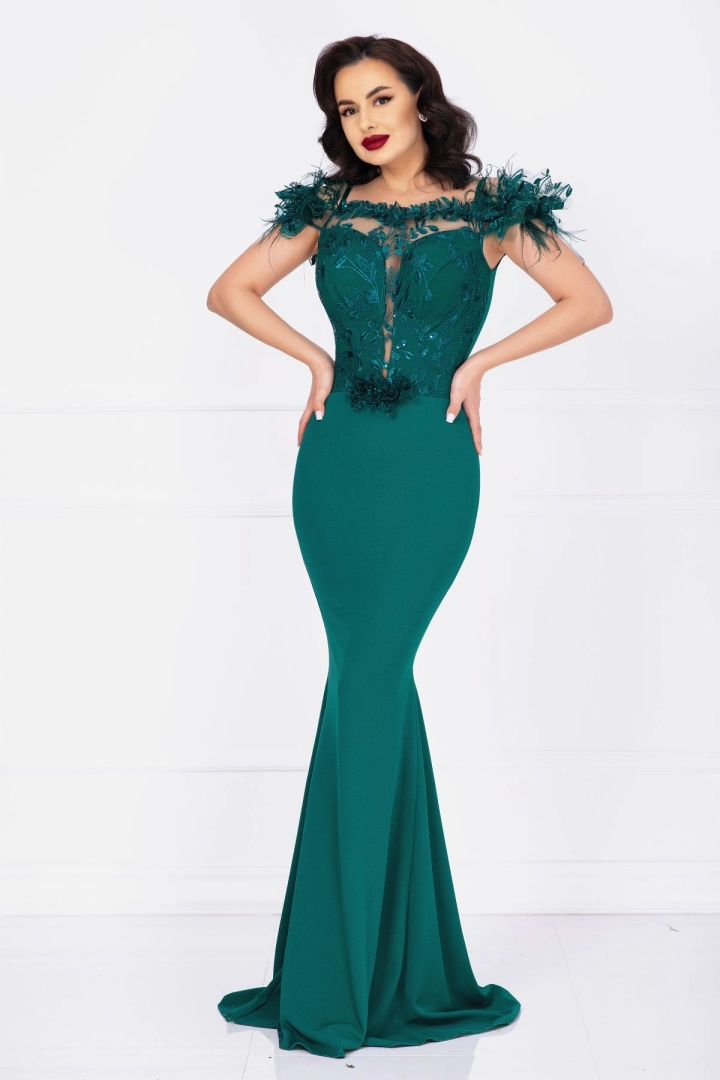 Rochie de seara Noely lunga verde cu broderie pretioasa si fulgi Rochie de seara Noely lunga verde cu broderie pretioasa si fulgi