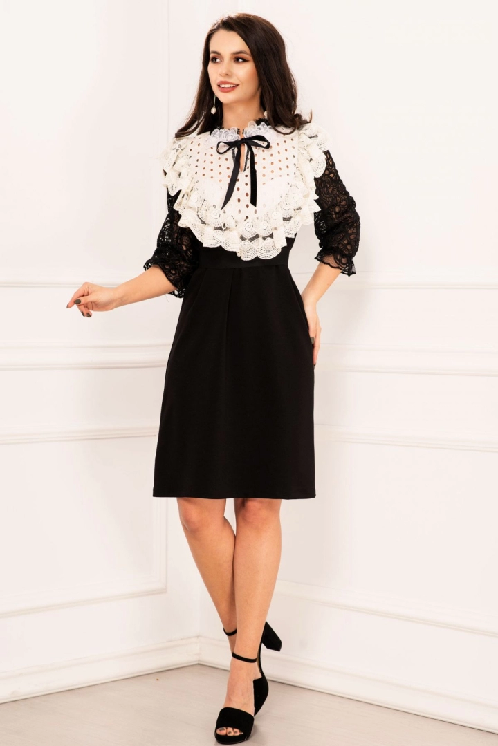 Rochie Venezia eleganta de zi neagra cu flori 3d si volan alb brodat